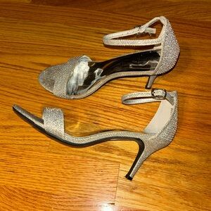 Pierre Dumas Glittering Silver Heels